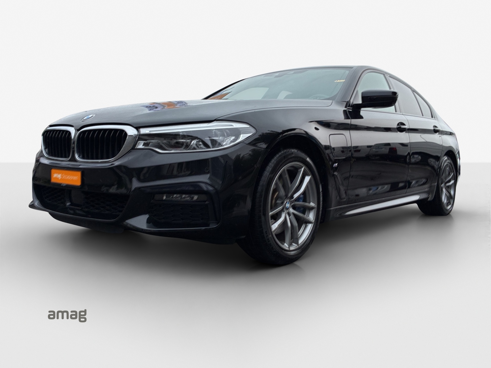 BMW 530e xDrive Pure M Sport Edition Steptronic-image-0