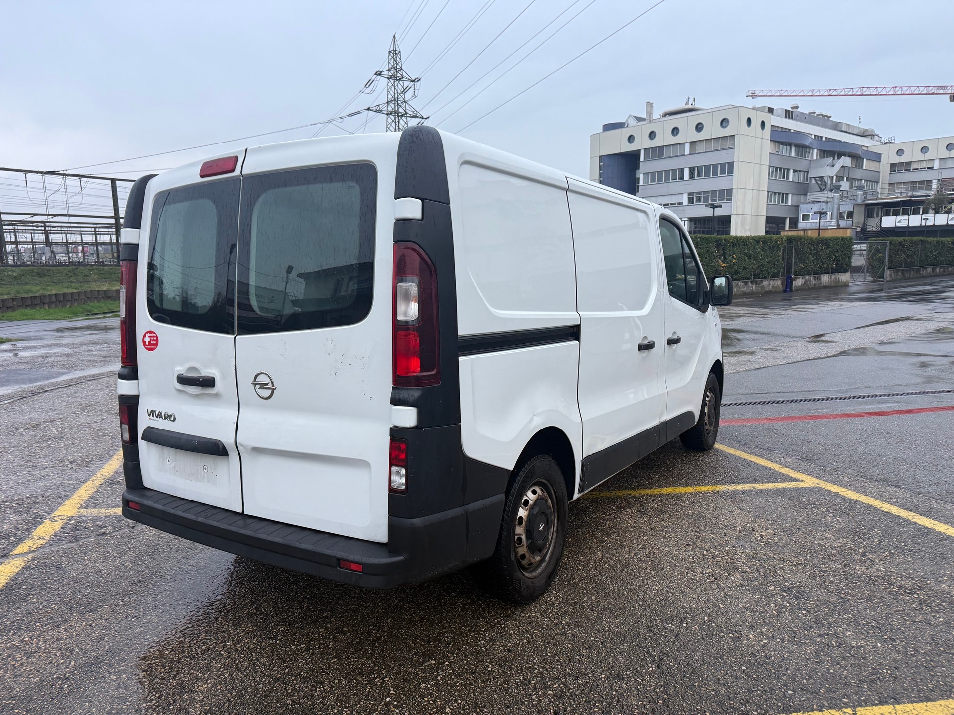 OPEL Vivaro 1.6 CDTI 2.7t L1H1-image-8