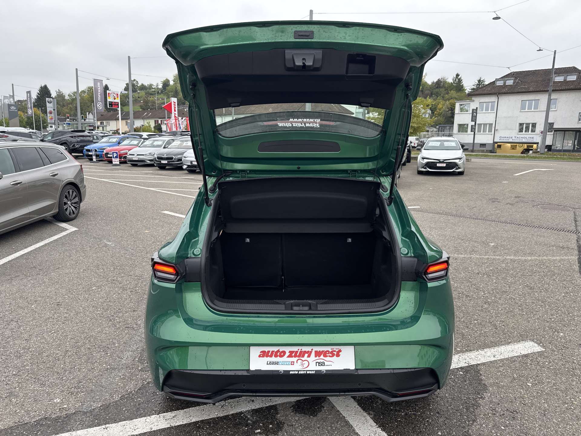 RENAULT Clio 1.2 TCe Evolution NEUES MODELL EDC-Automat-image-7