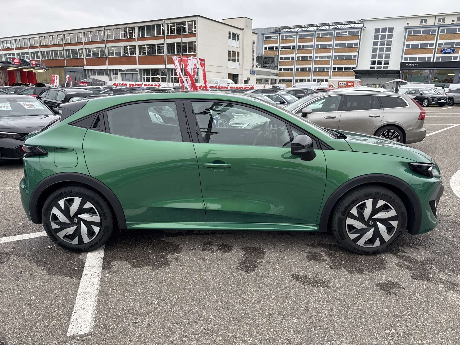 RENAULT Clio 1.2 TCe Evolution NEUES MODELL EDC-Automat-image-10