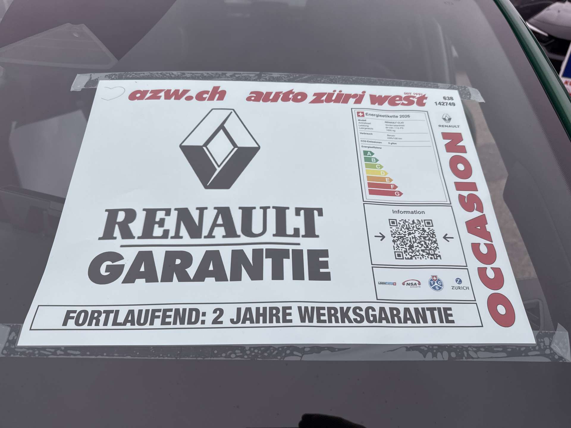 RENAULT Clio 1.2 TCe Evolution NEUES MODELL EDC-Automat-showroom-element-3