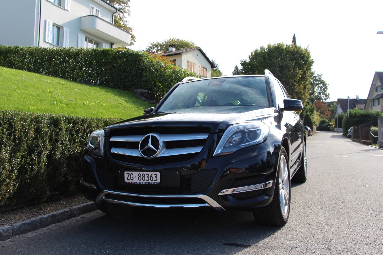 Car photo