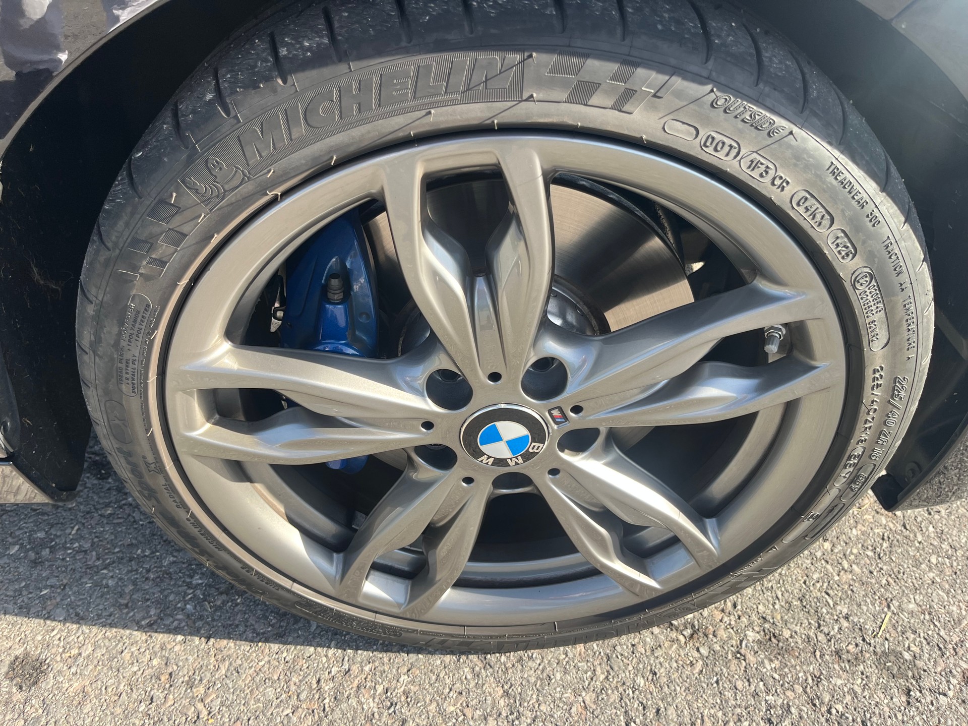 BMW M135i xDrive Steptronic-image-10