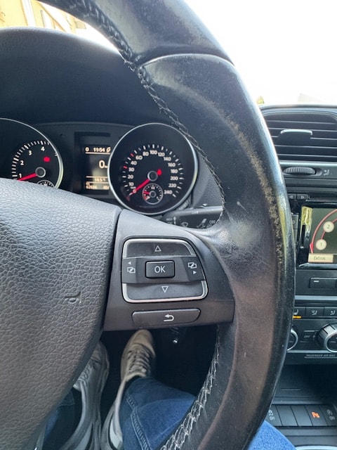 VW Golf Cabrio 1.2 TSI BlueMotion Technology Cup-image-21