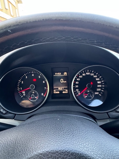 VW Golf Cabrio 1.2 TSI BlueMotion Technology Cup-image-14