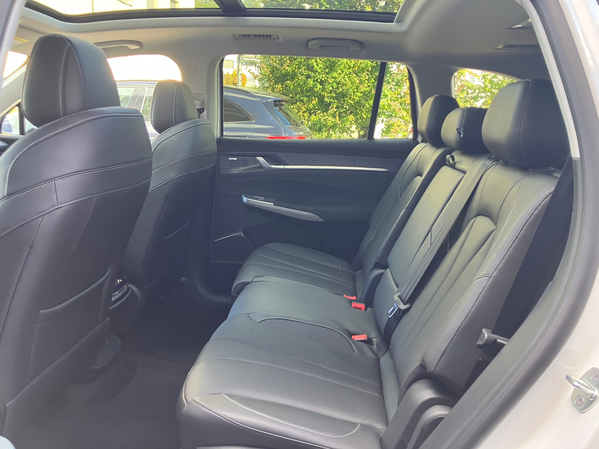 MG S9 1.5T PHEV Premium-image-6