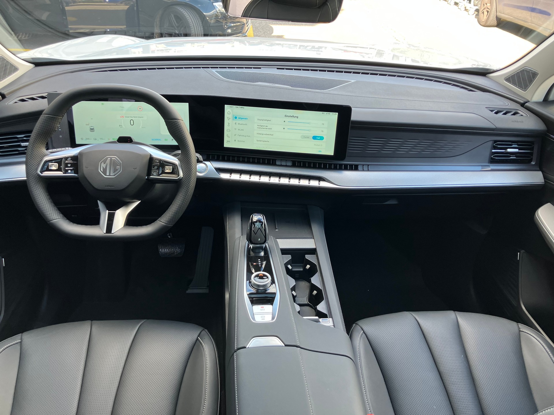 MG S9 1.5T PHEV Premium-image-8