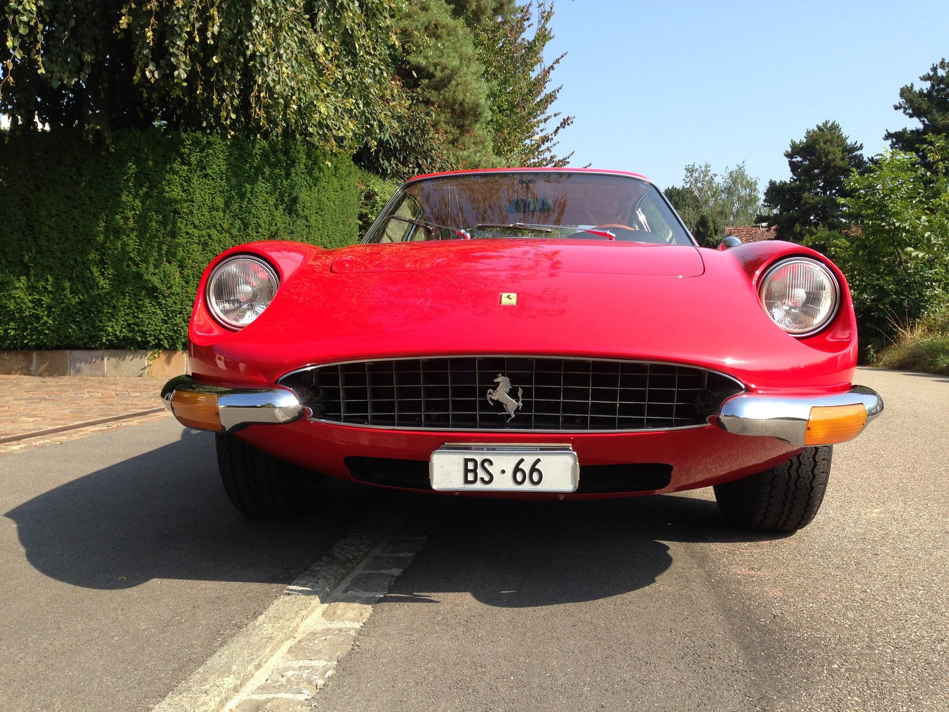 FERRARI 365 GT 2+2-image-5