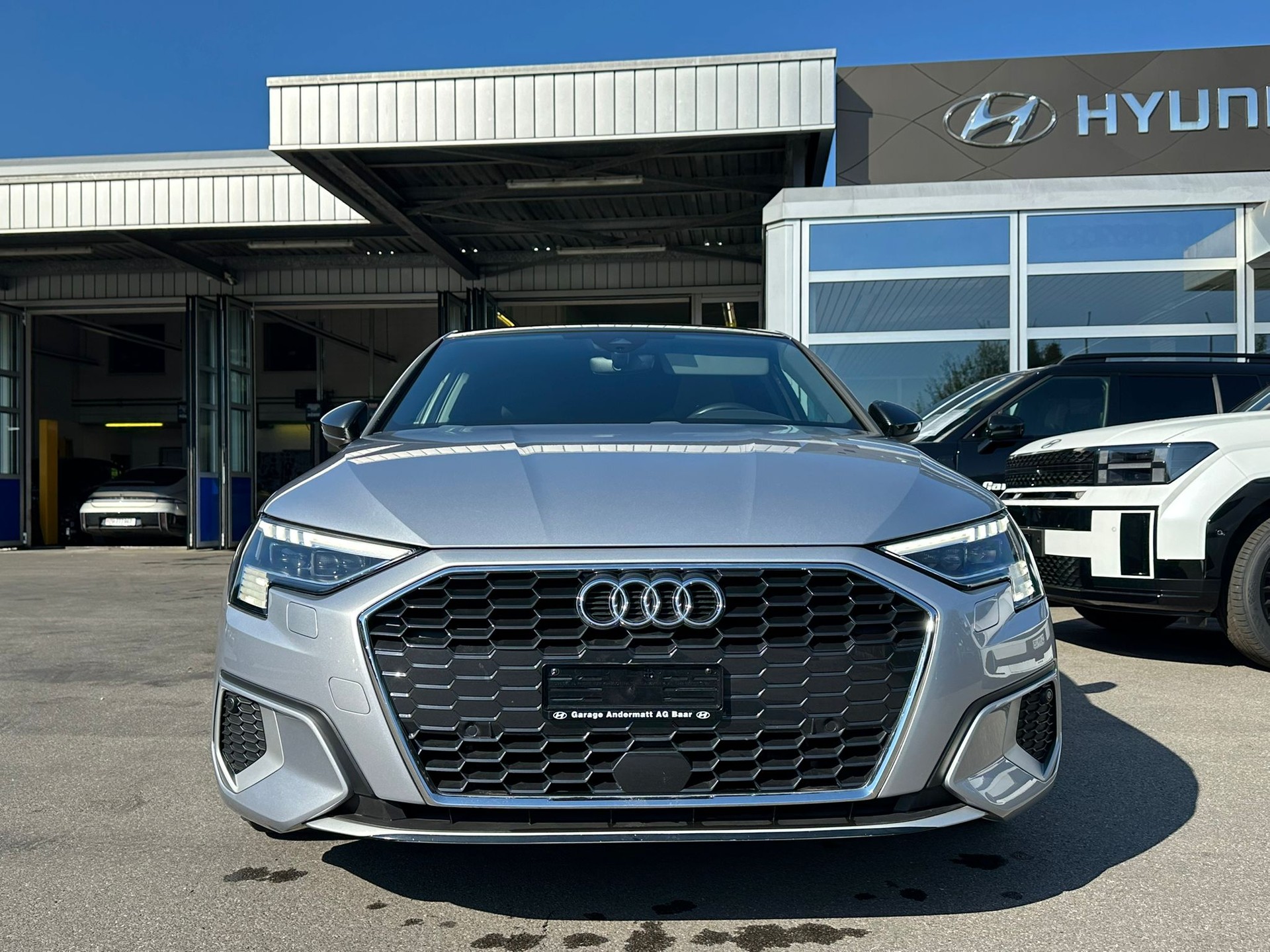 AUDI A3 Sportback 35 TFSI Sport-image-1