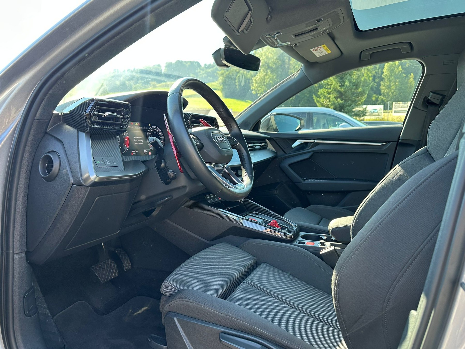 AUDI A3 Sportback 35 TFSI Sport-image-8