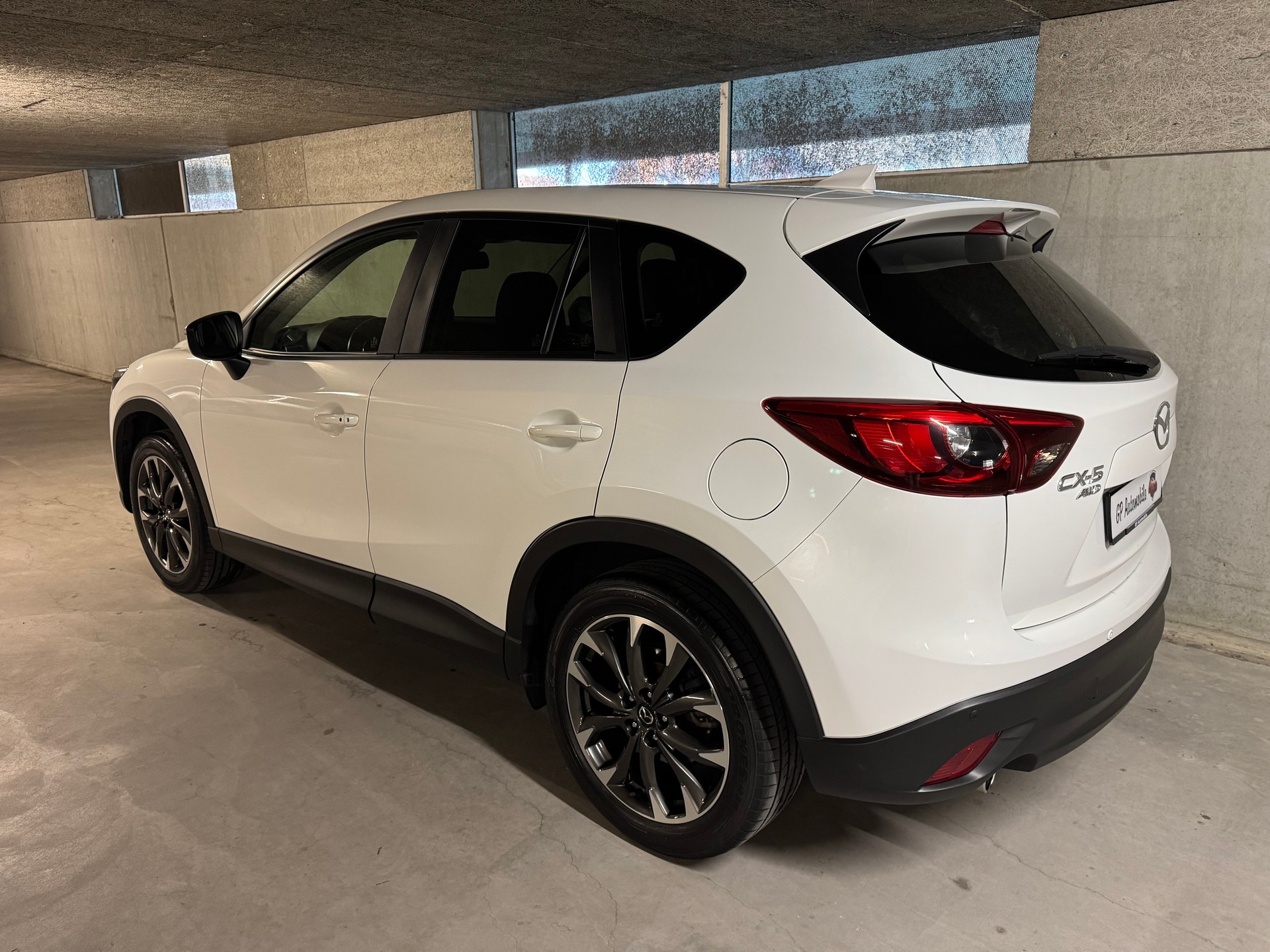 MAZDA CX-5 2.2 D HP Revolution AWD Automatic-image-2
