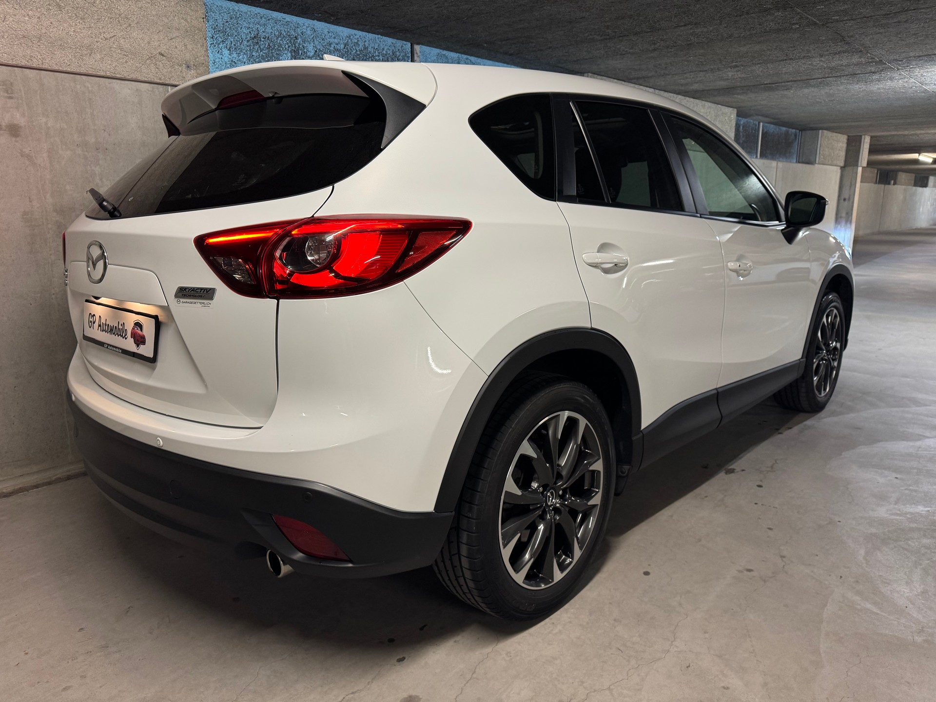 MAZDA CX-5 2.2 D HP Revolution AWD Automatic-image-13