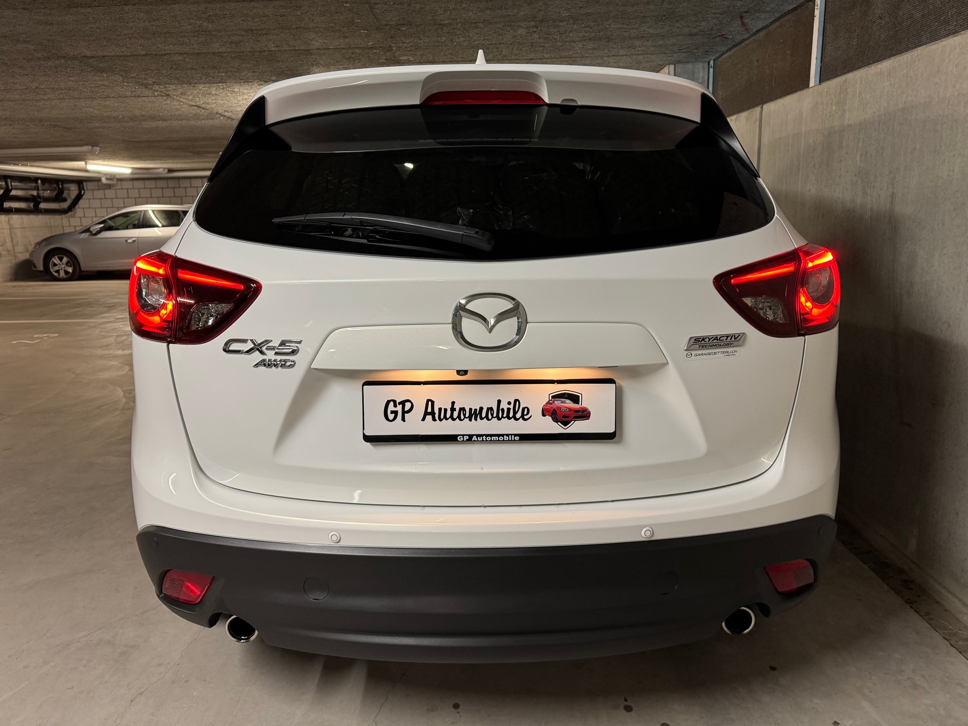 MAZDA CX-5 2.2 D HP Revolution AWD Automatic-image-17