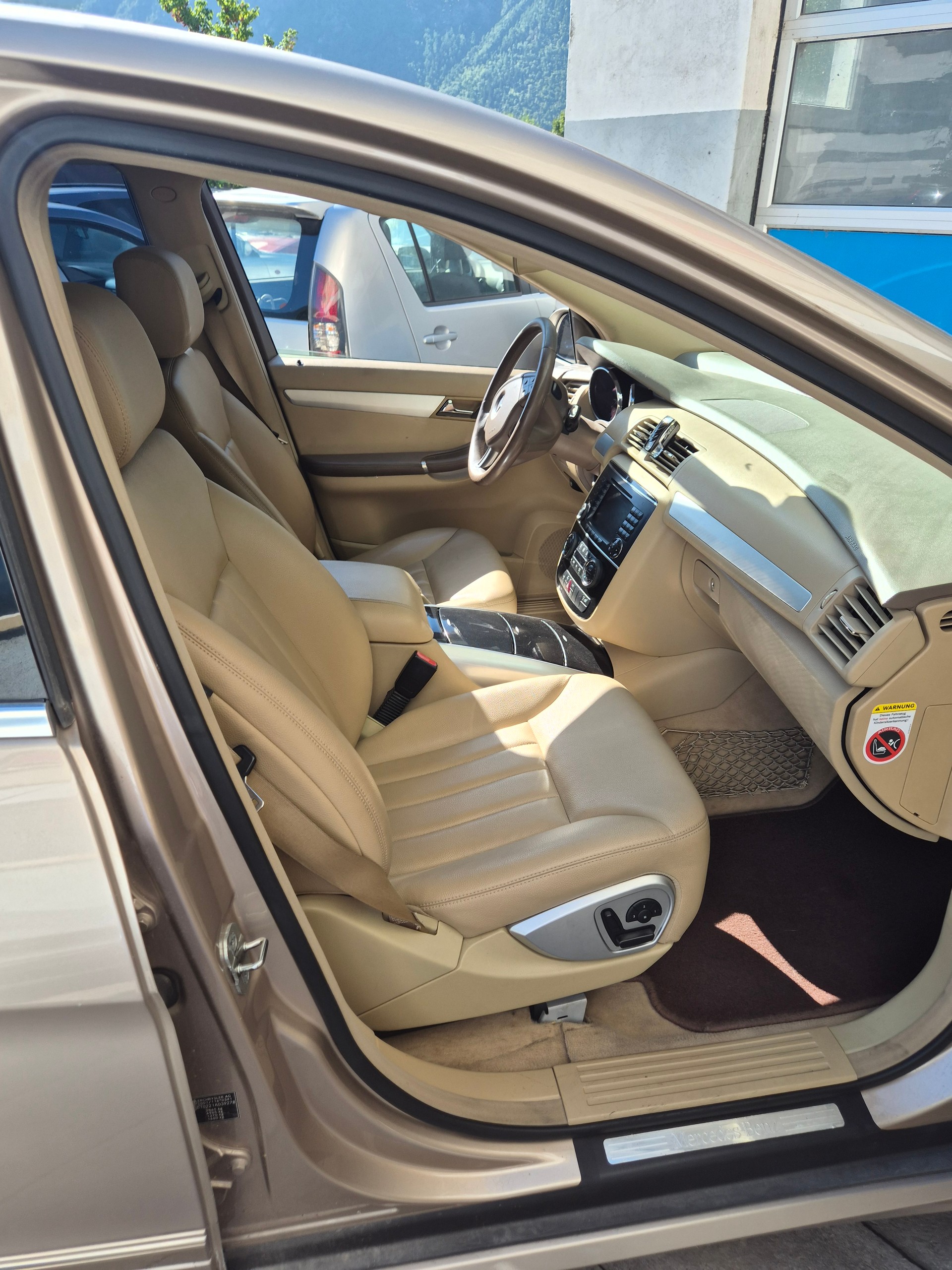 MERCEDES-BENZ R 320 CDI L 4Matic 7G-Tronic-image-8