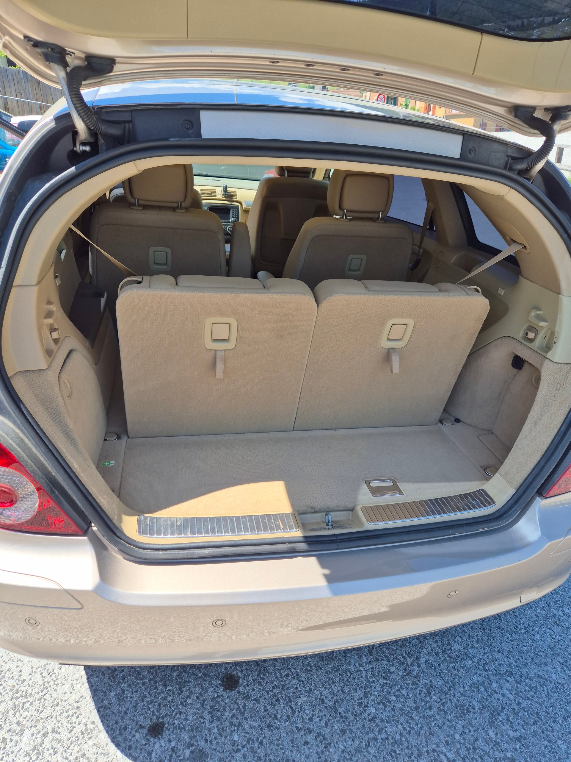 MERCEDES-BENZ R 320 CDI L 4Matic 7G-Tronic-image-3