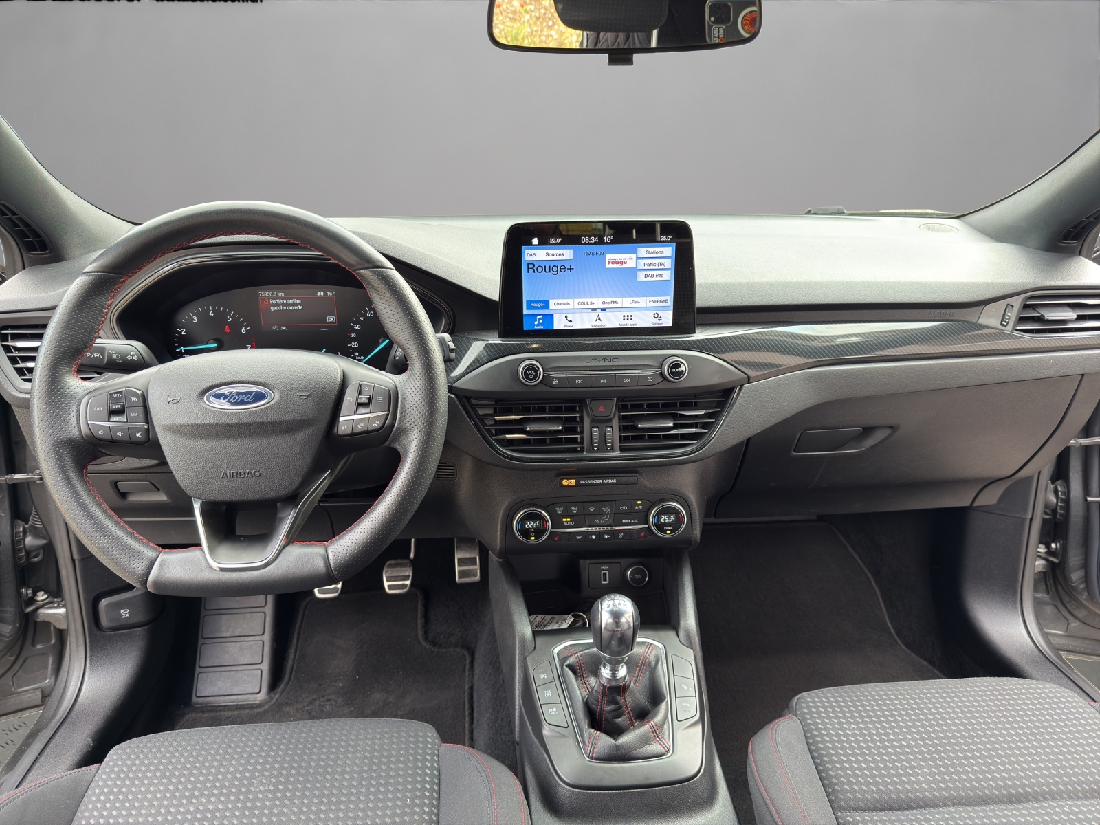 FORD Focus 1.0 SCTi ST-LINE-image-13