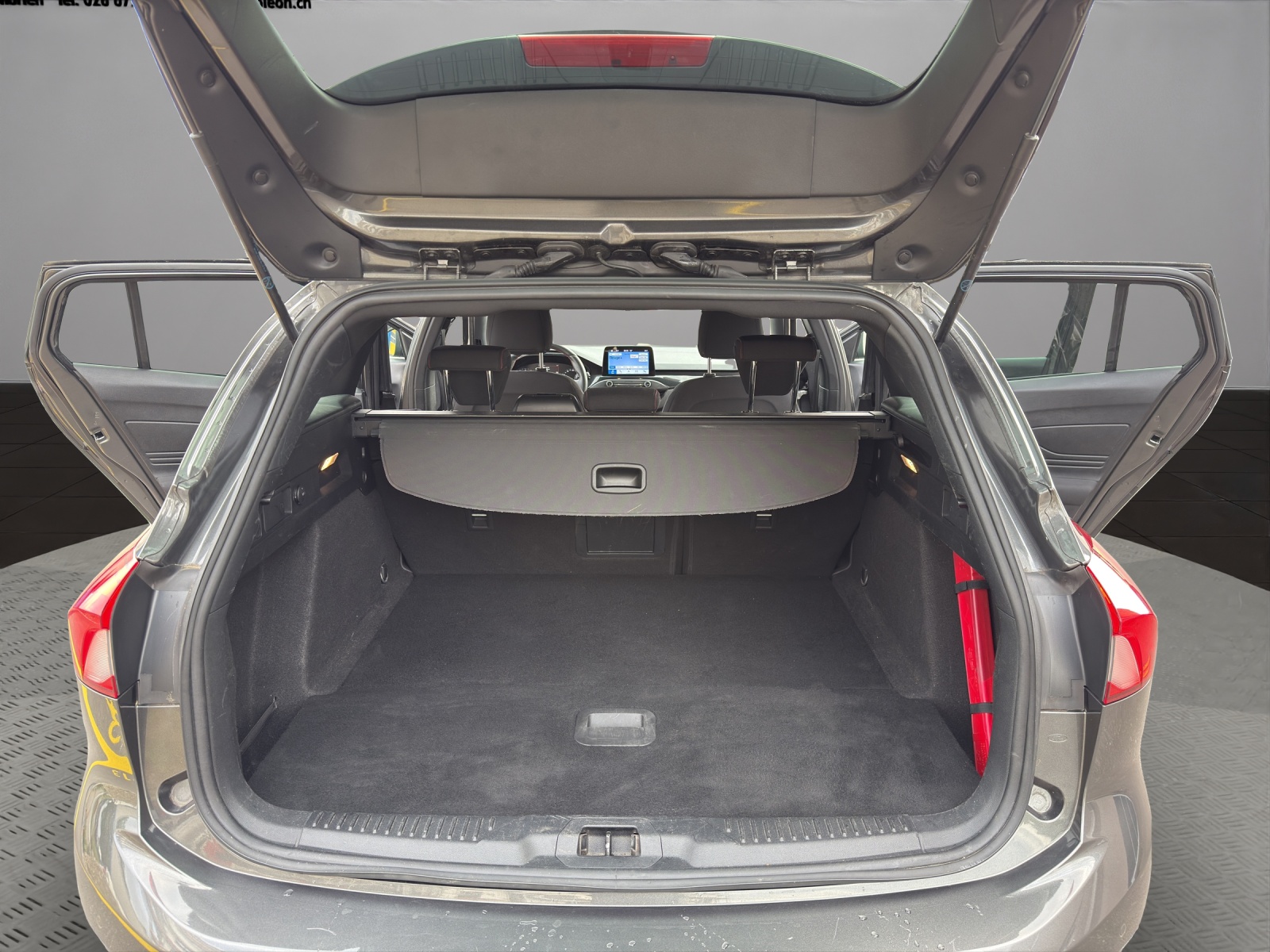 FORD Focus 1.0 SCTi ST-LINE-image-18