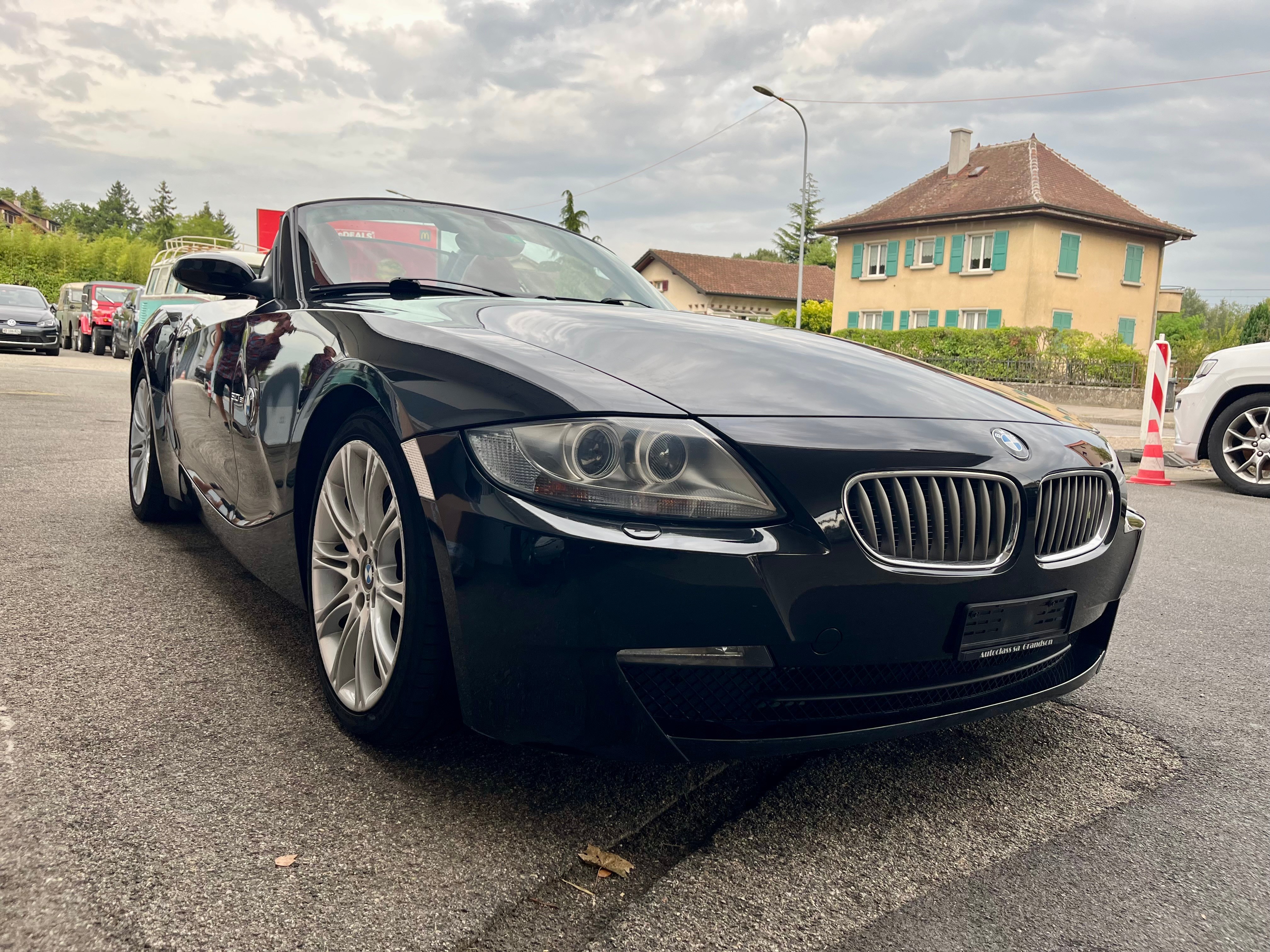 Car photo