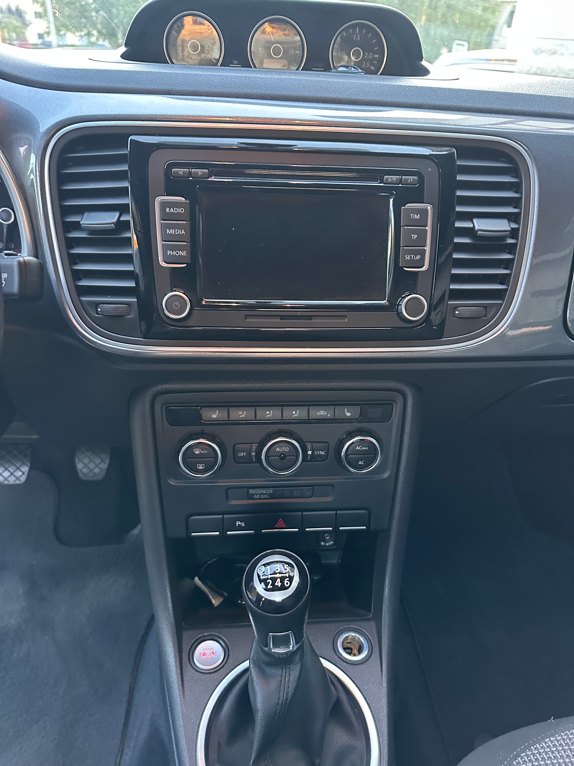 VW Beetle 1.4 TSI Design-image-7