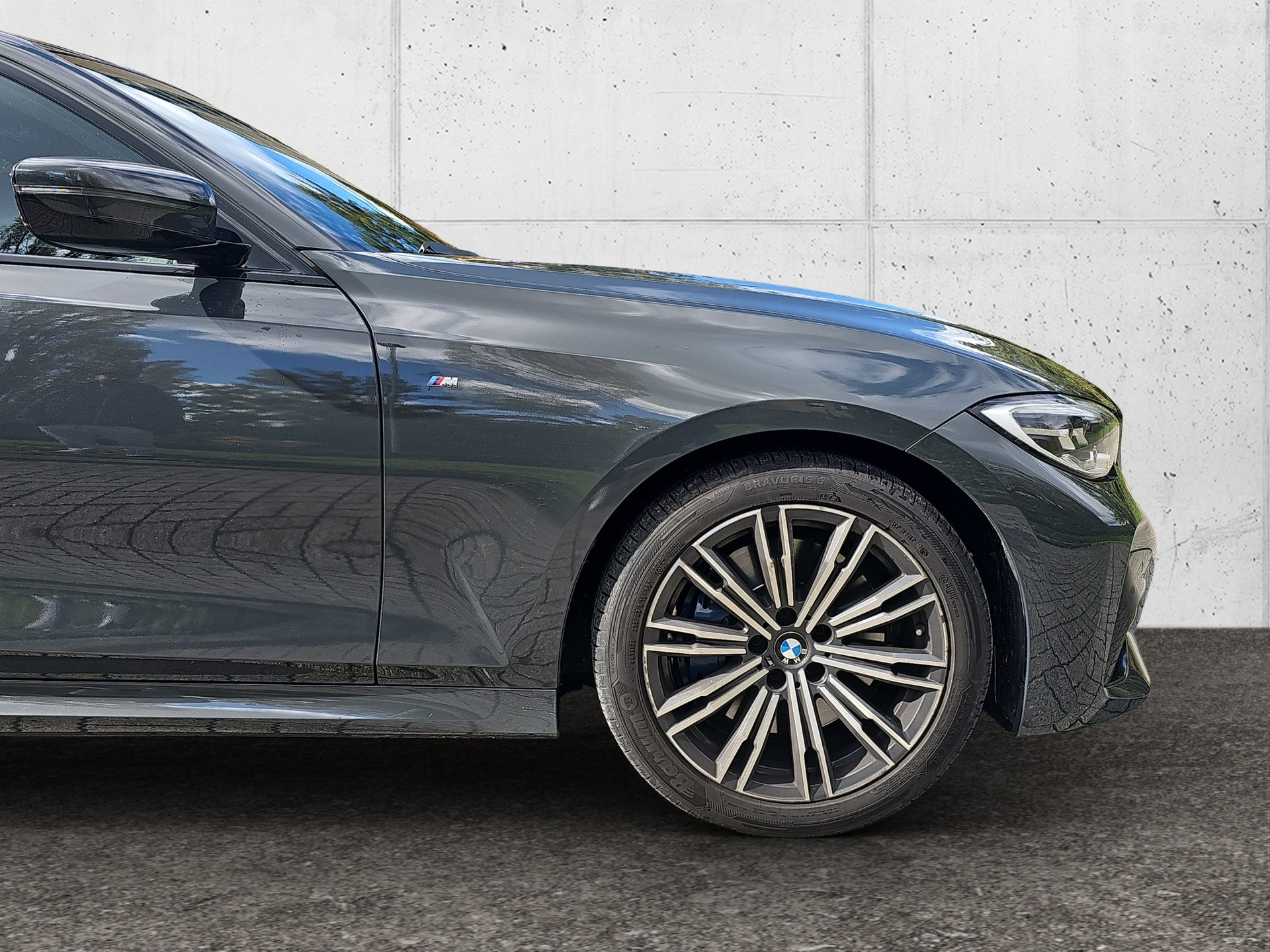 BMW 330i xDrive Steptronic M Sport-image-9