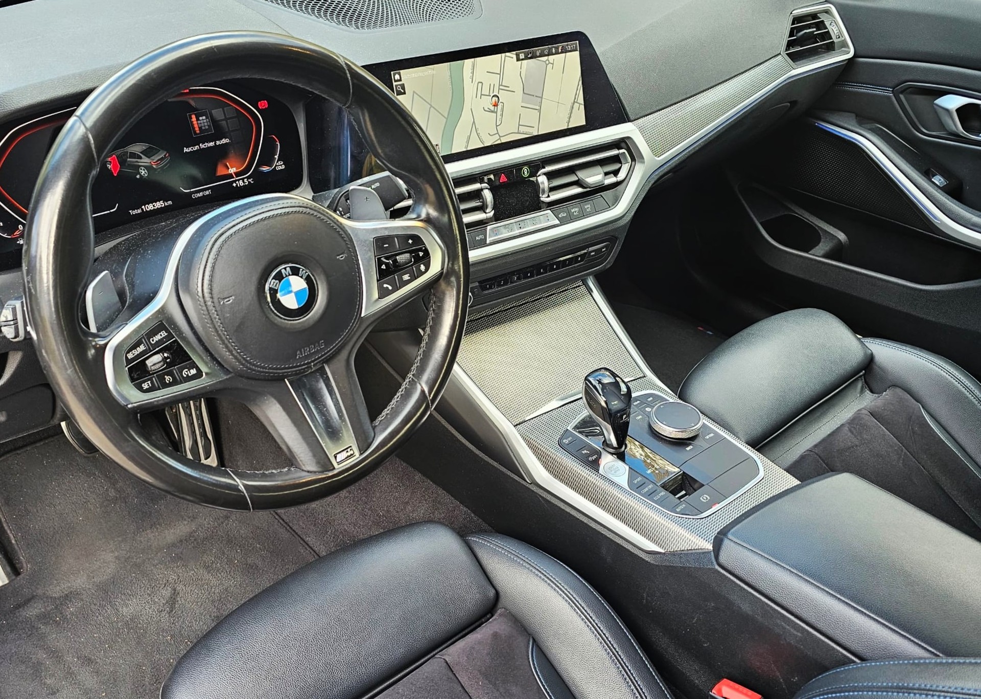 BMW 330i xDrive Steptronic M Sport-image-11