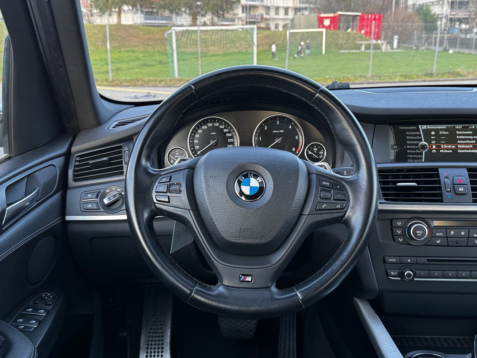 BMW X3 xDrive 35d Steptronic-image-12