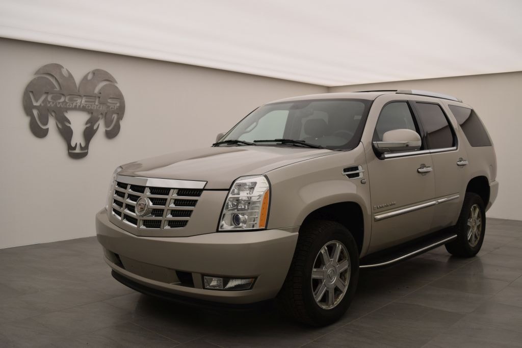 CADILLAC Escalade 6.2 Sport Luxury-image-0
