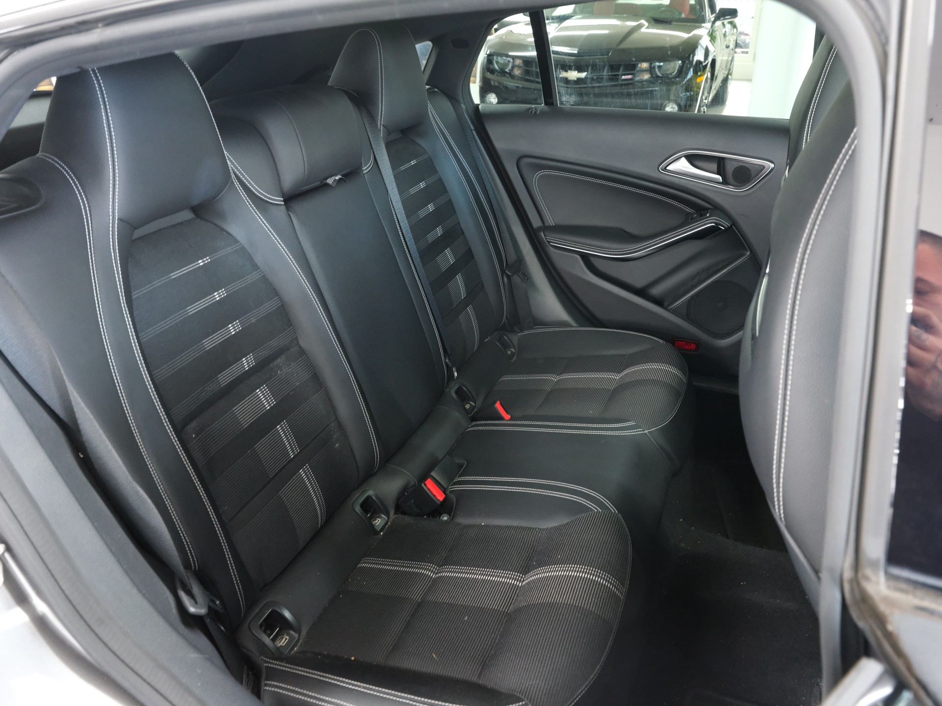 MERCEDES-BENZ CLA Shooting Brake 200 7G-DCT-image-15