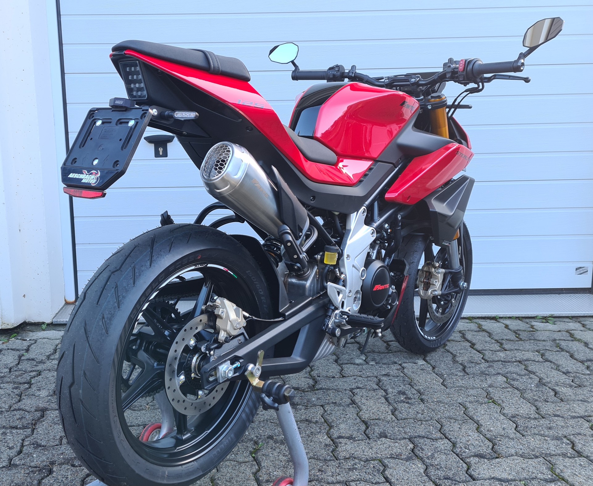 FANTIC STEALTH 125-image-3
