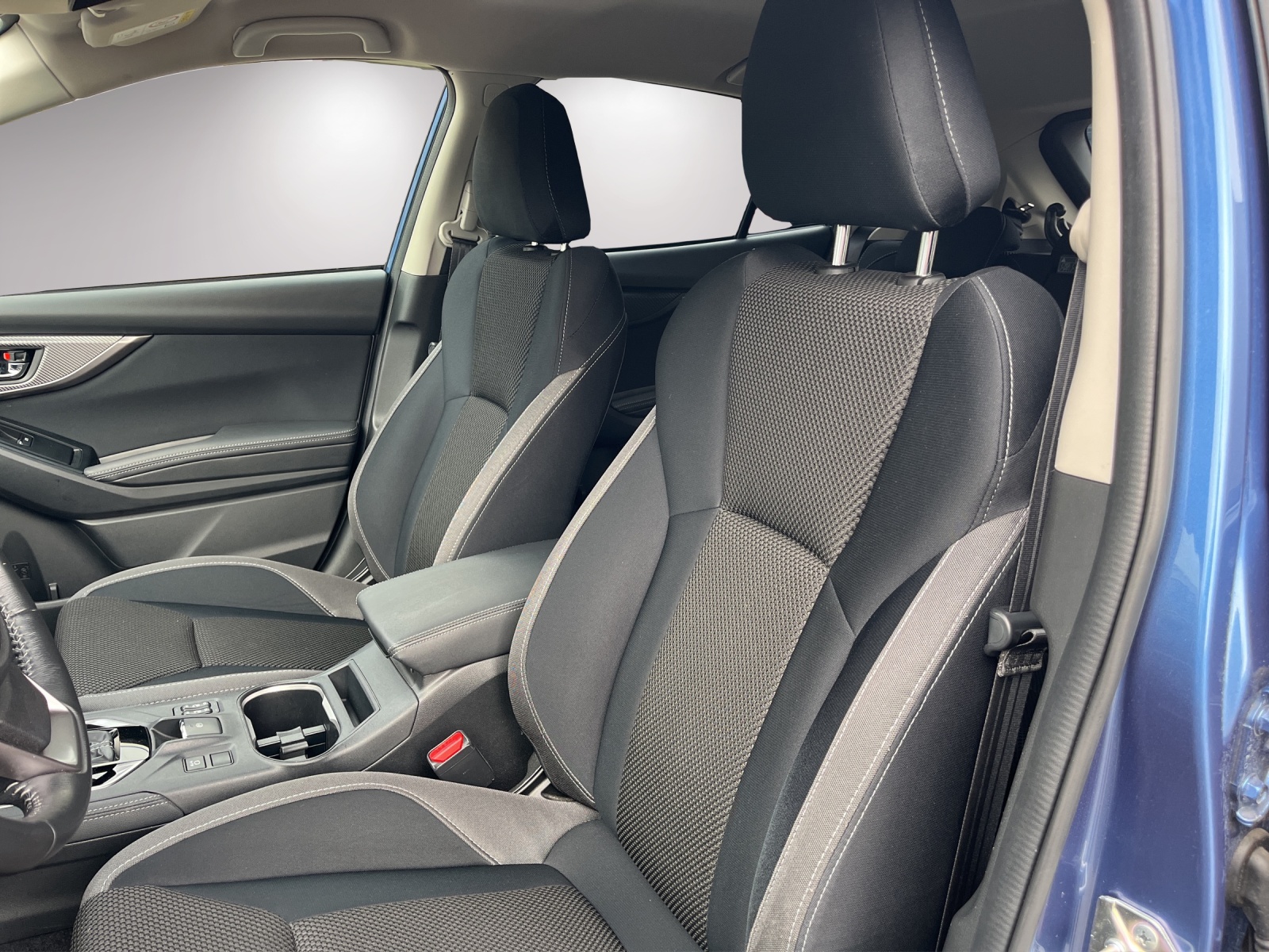 SUBARU Impreza 2.0i e-Boxer Swiss Plus-image-10