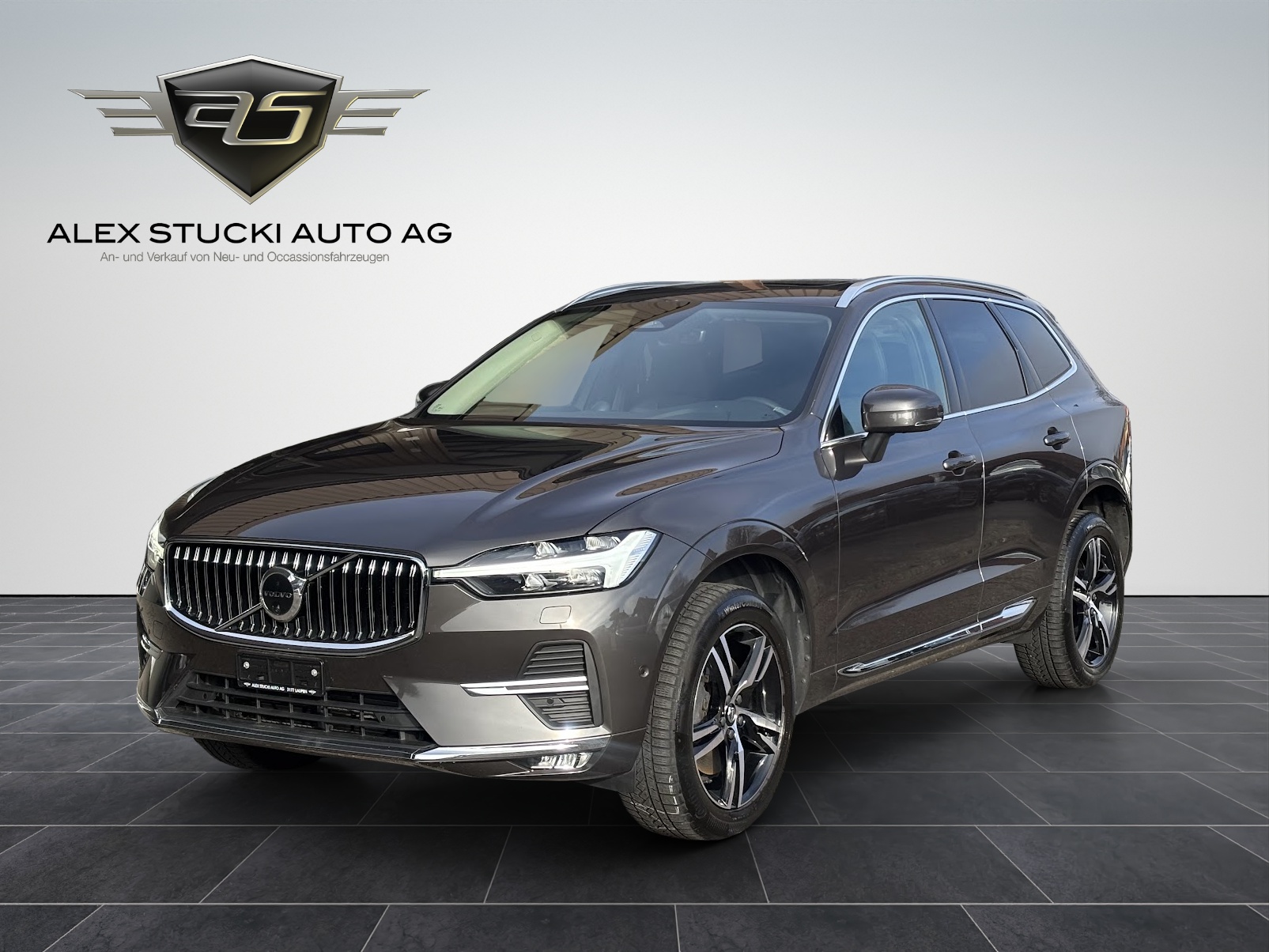 VOLVO XC60 B5 Diesel Mild Hybrid AWD Inscription Geartronic-showroom-element-2