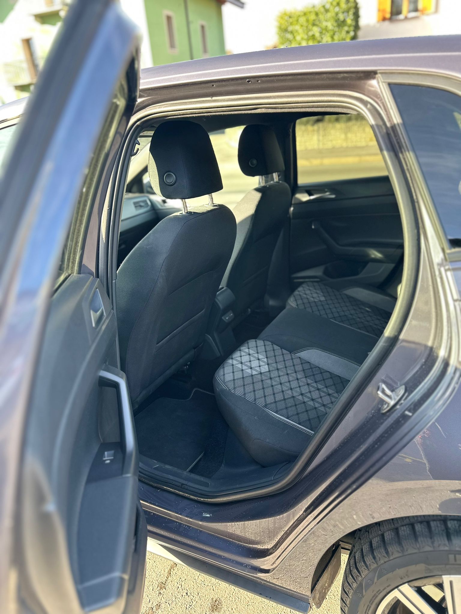 VW Polo 1.0 TSI R-Line DSG-image-12