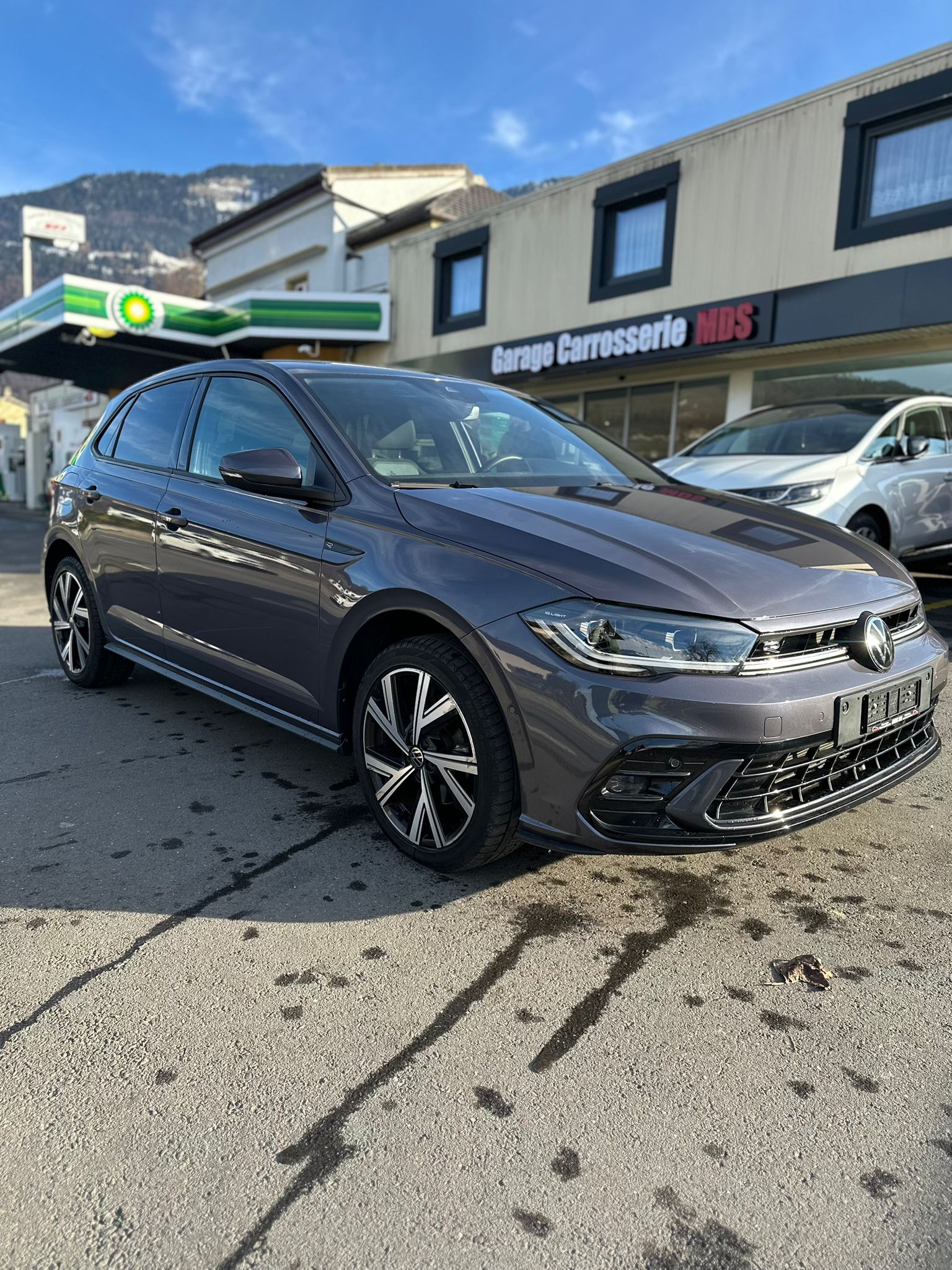 Car photo