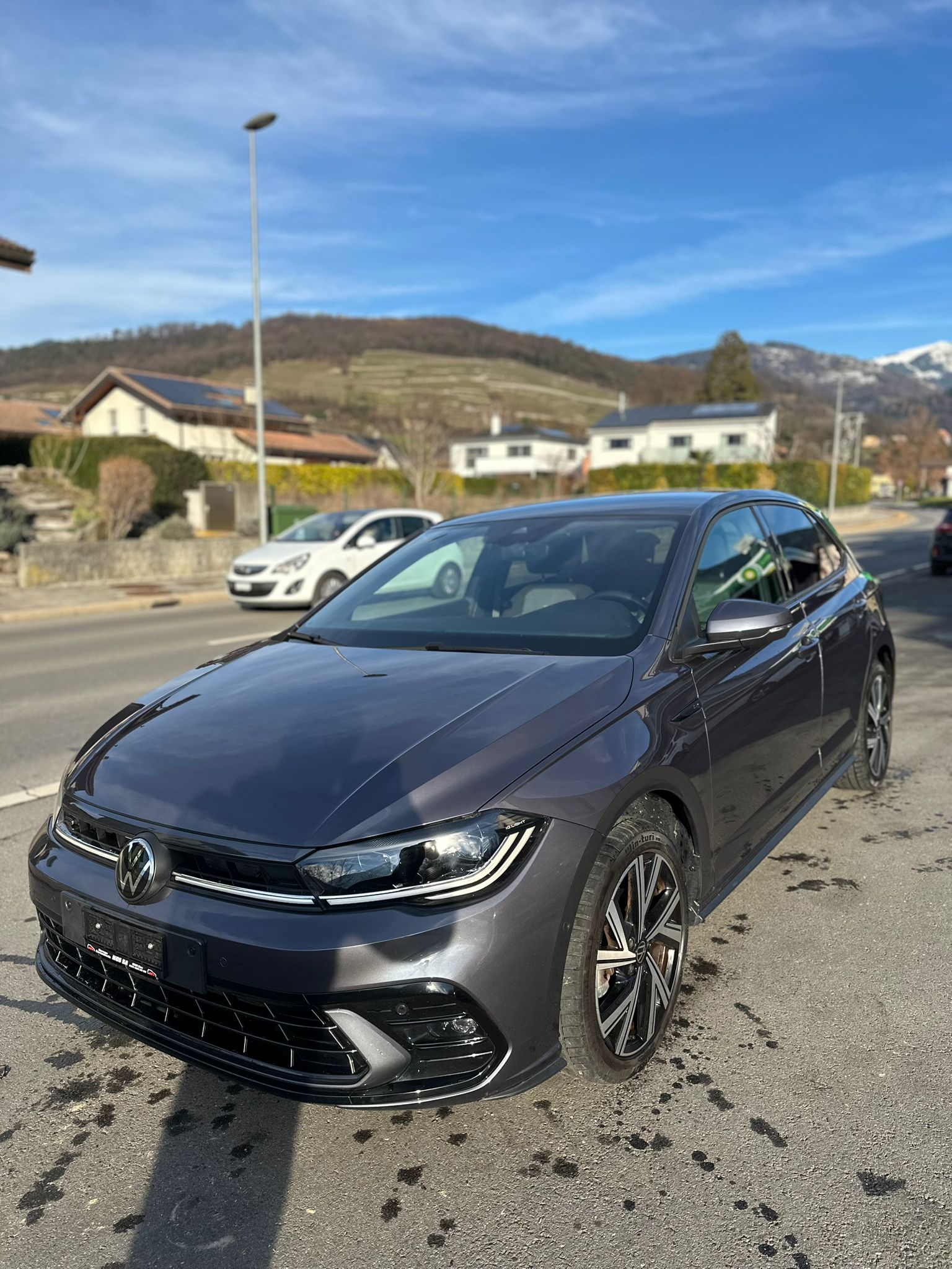 VW Polo 1.0 TSI R-Line DSG-image-2