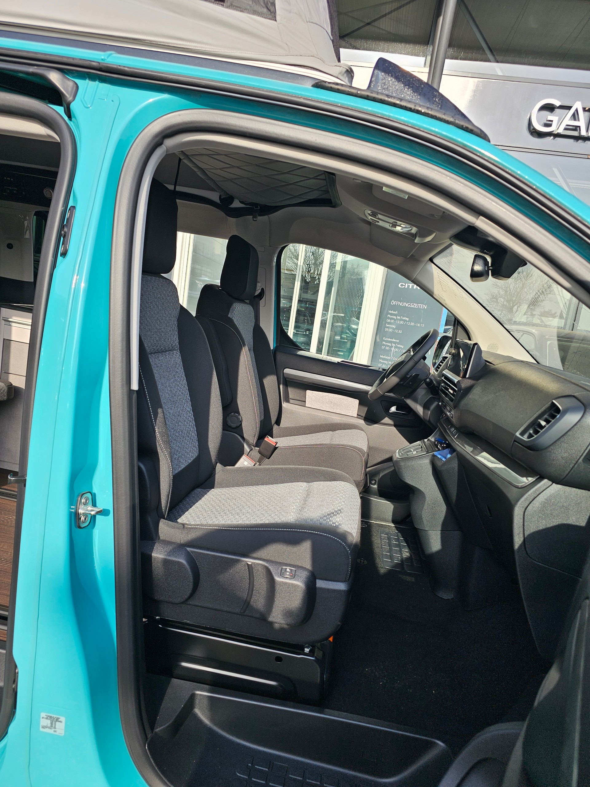 PÖSSL Campster 2.0 Blue HDI 180 EAT8-image-10