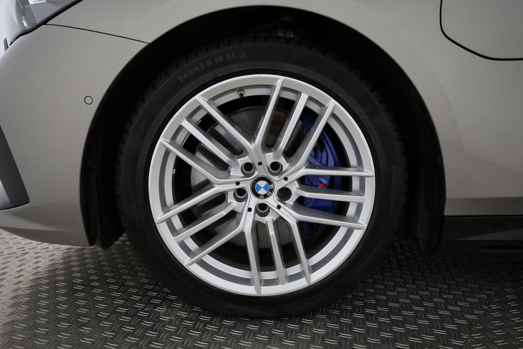 BMW 550e xDrive-image-19