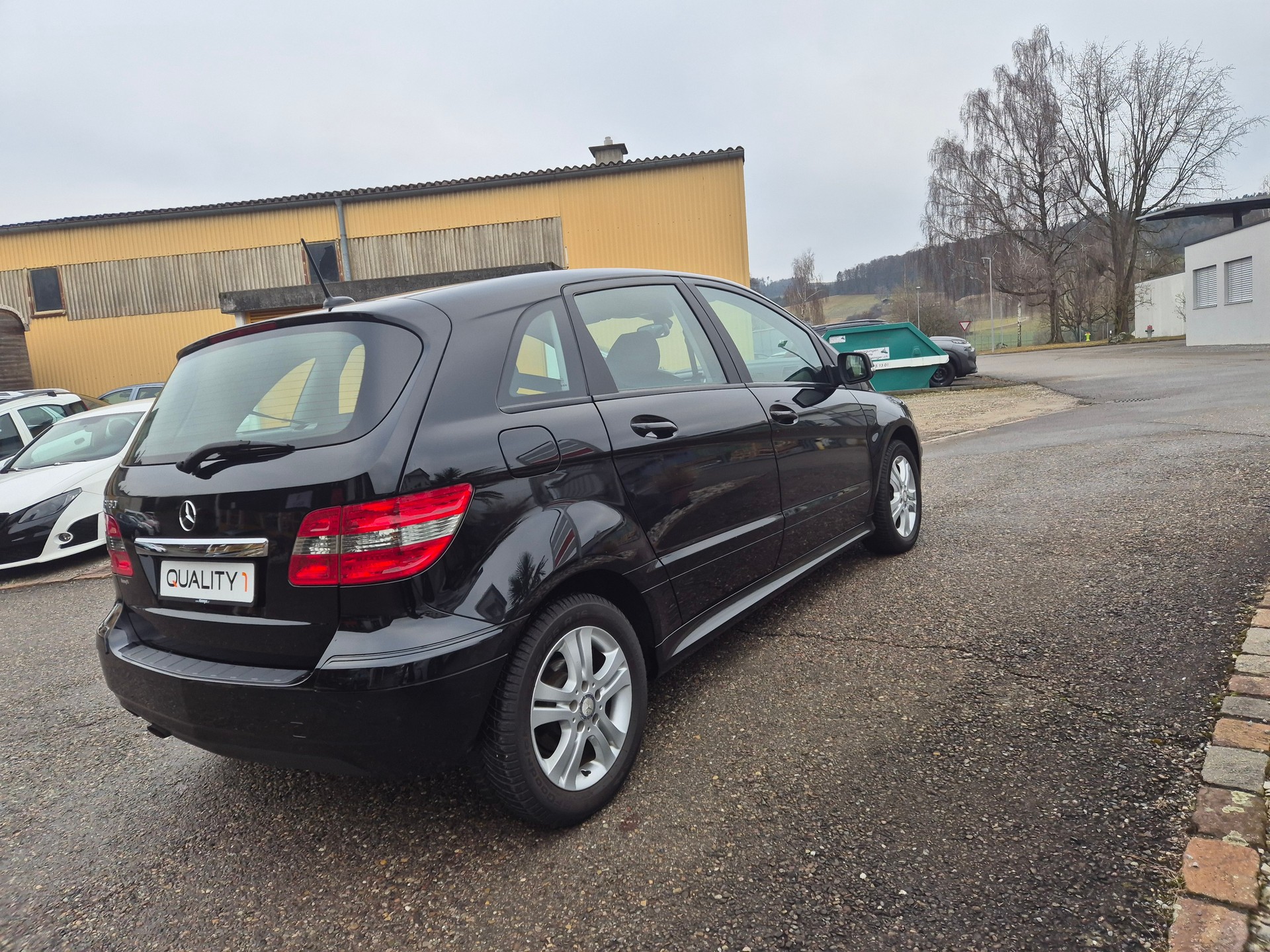 MERCEDES-BENZ B 180 My Star Autotronic-image-3