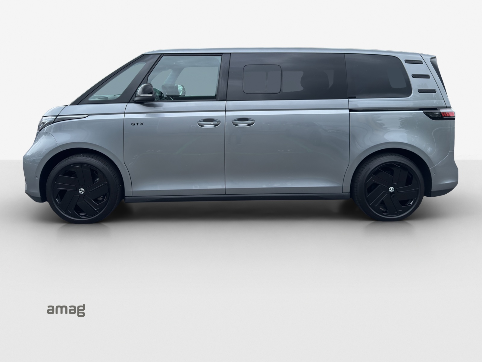 VW ID.Buzz LWB GTX 4 Motion-image-1