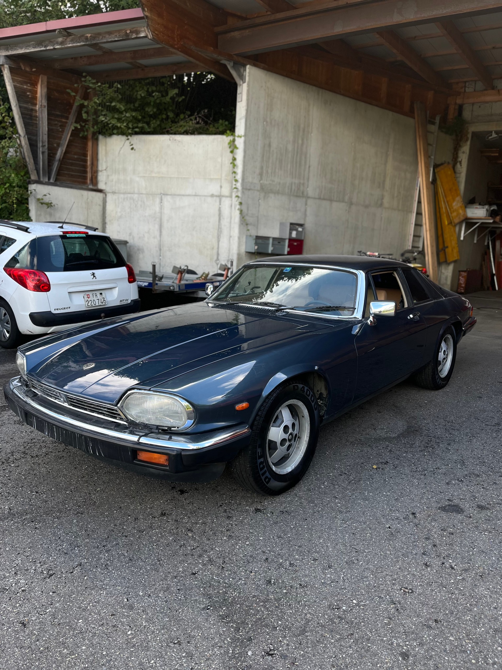 JAGUAR XJS 5.3 V12-image-1