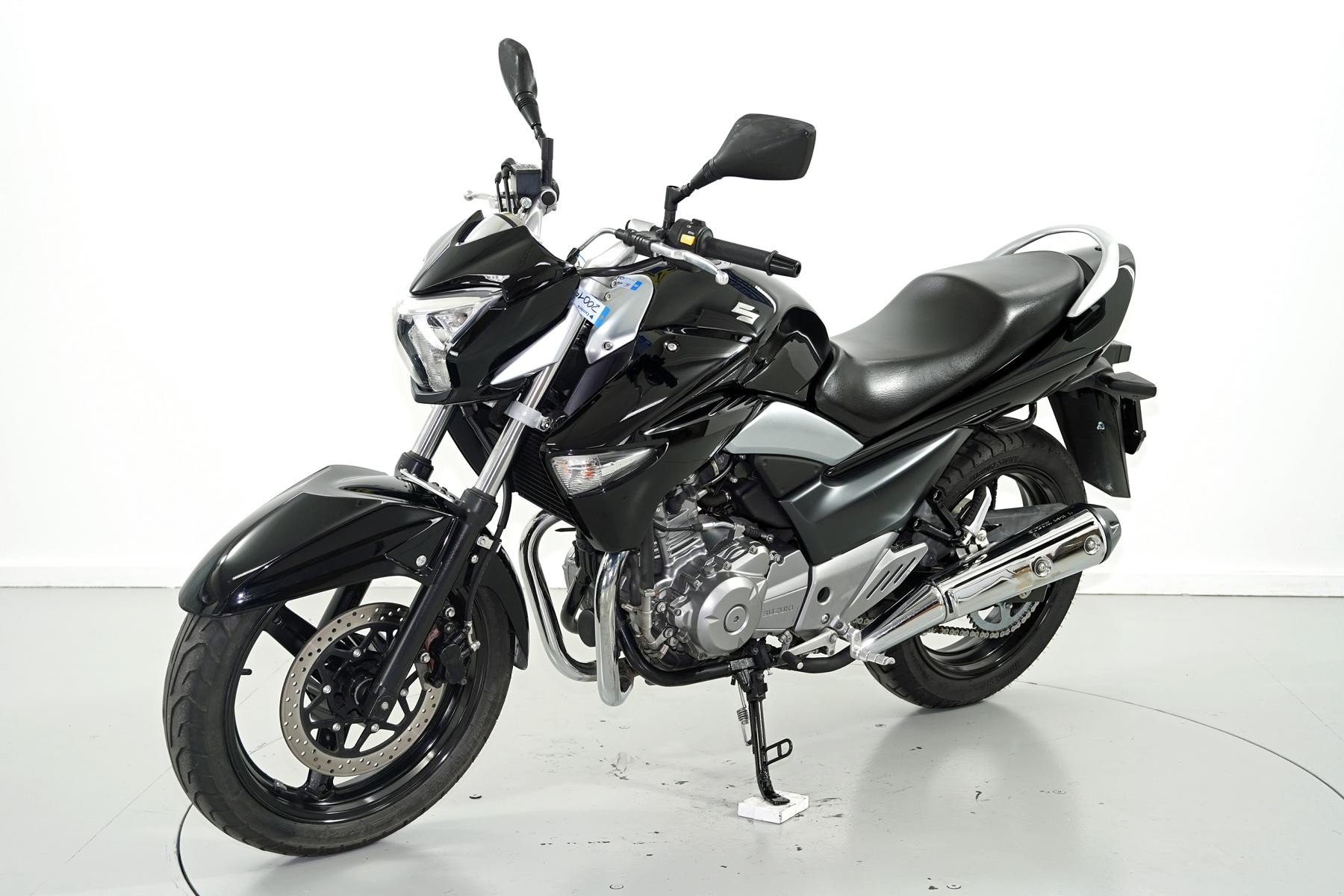 SUZUKI GW 250-showroom-element-2