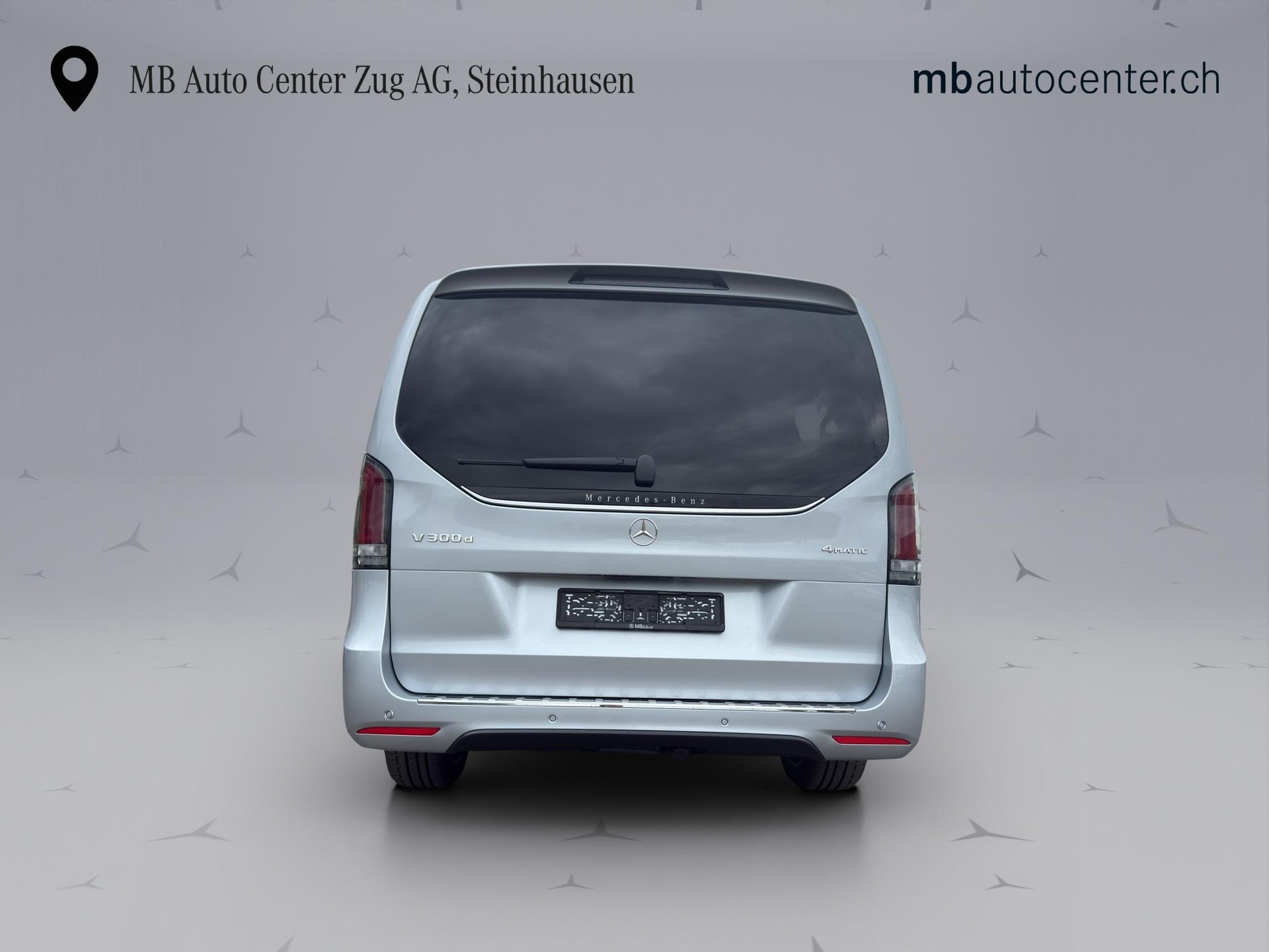 MERCEDES-BENZ V 300 d Swiss Ed. lang 4matic Van-image-5
