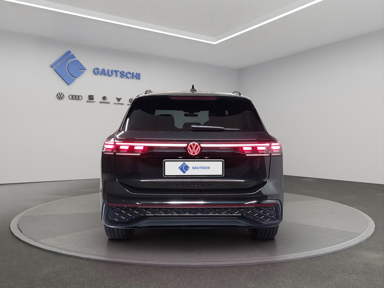 VW Tiguan 2.0 TDI SCR R-Line 4Motion DSG-image-3