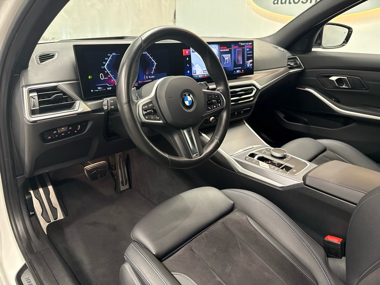 BMW M340i xDrive 48V Touring Steptronic-image-2