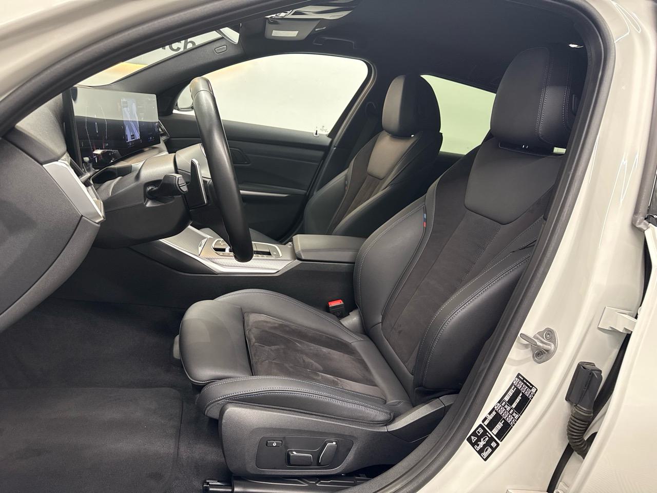BMW M340i xDrive 48V Touring Steptronic-image-3