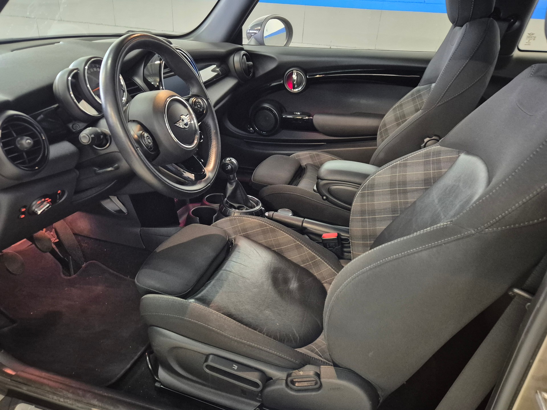 MINI Cooper-image-6