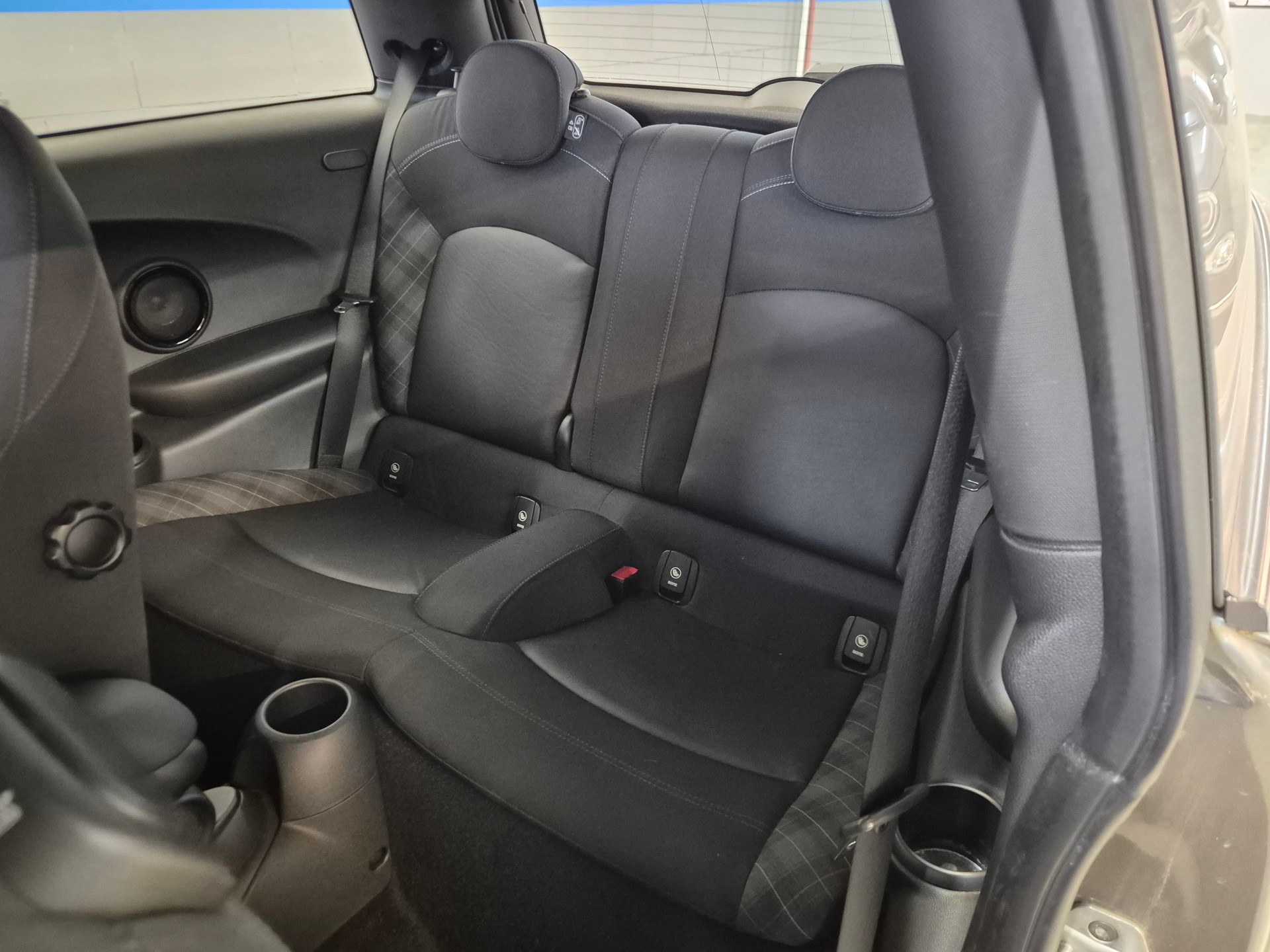 MINI Cooper-image-14