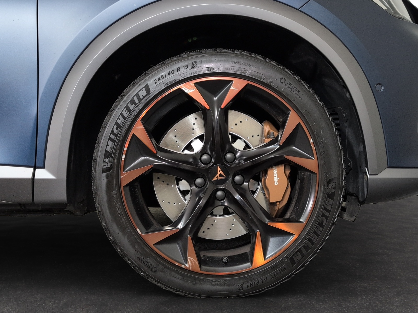 CUPRA Formentor 2.0TSI el Primero 4Drive DSG-image-4