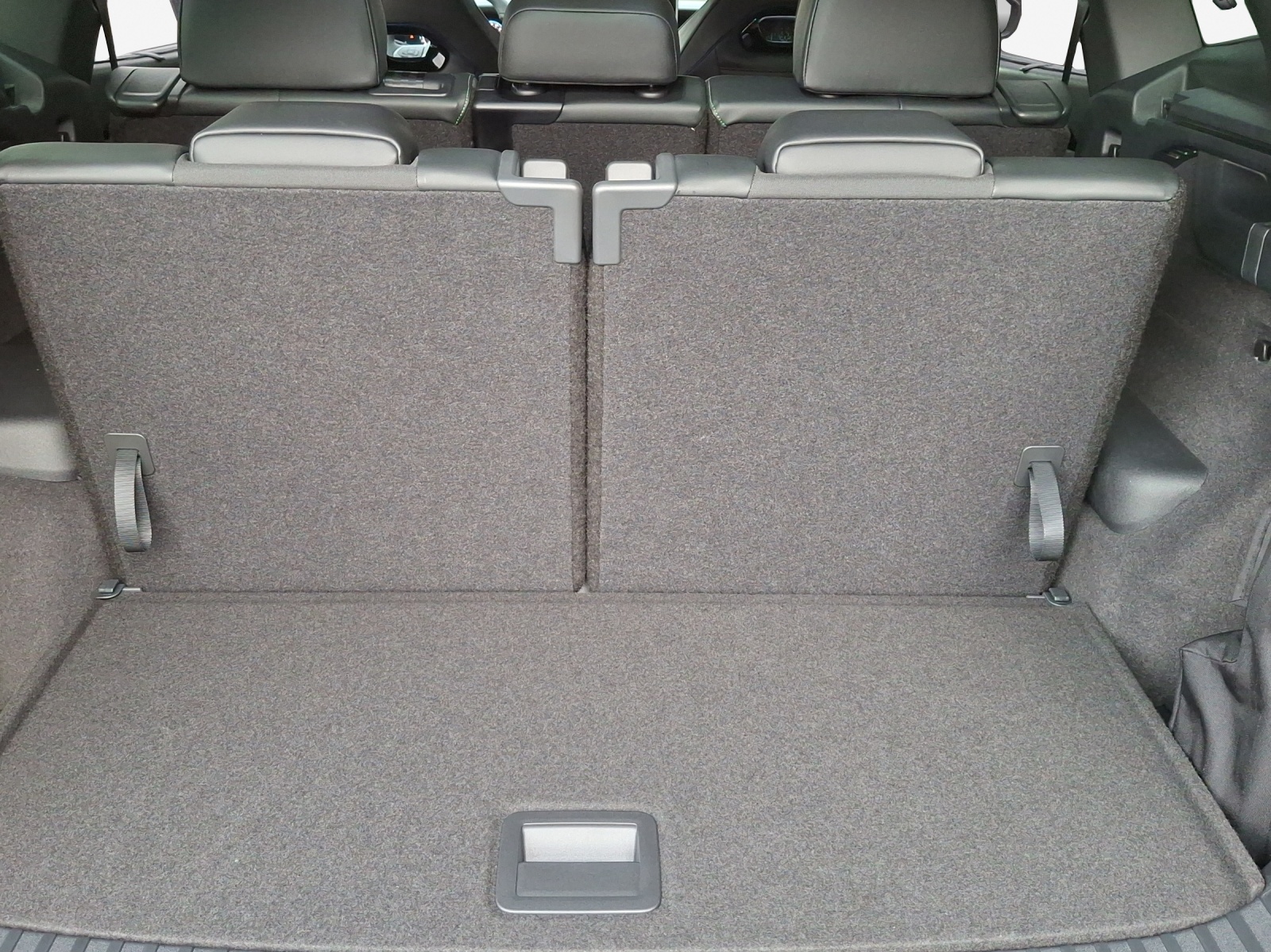 VW Tayron 2.0 TSI R-Line DSG 4Motion-image-12