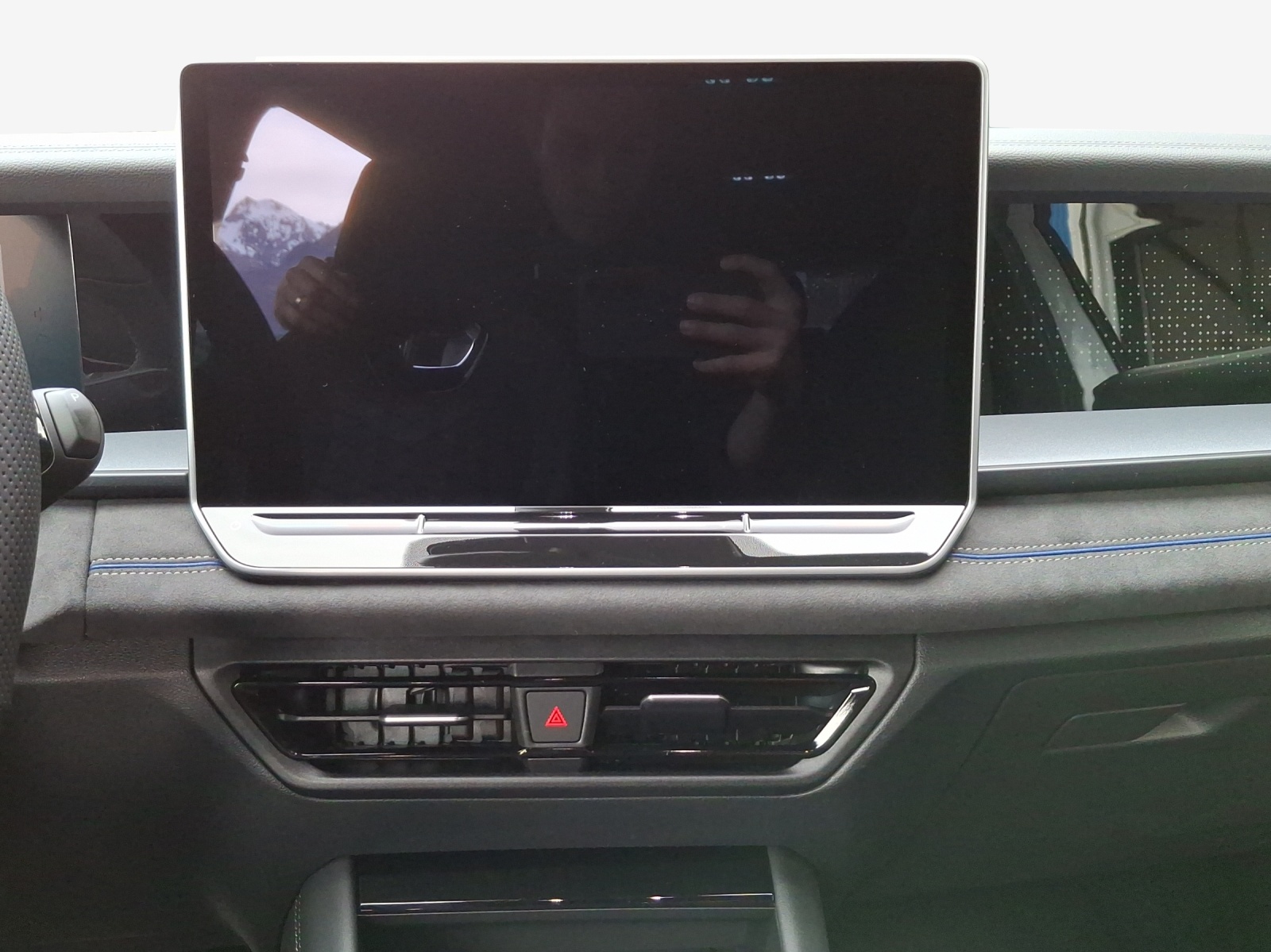 VW Tayron 2.0 TSI R-Line DSG 4Motion-image-10