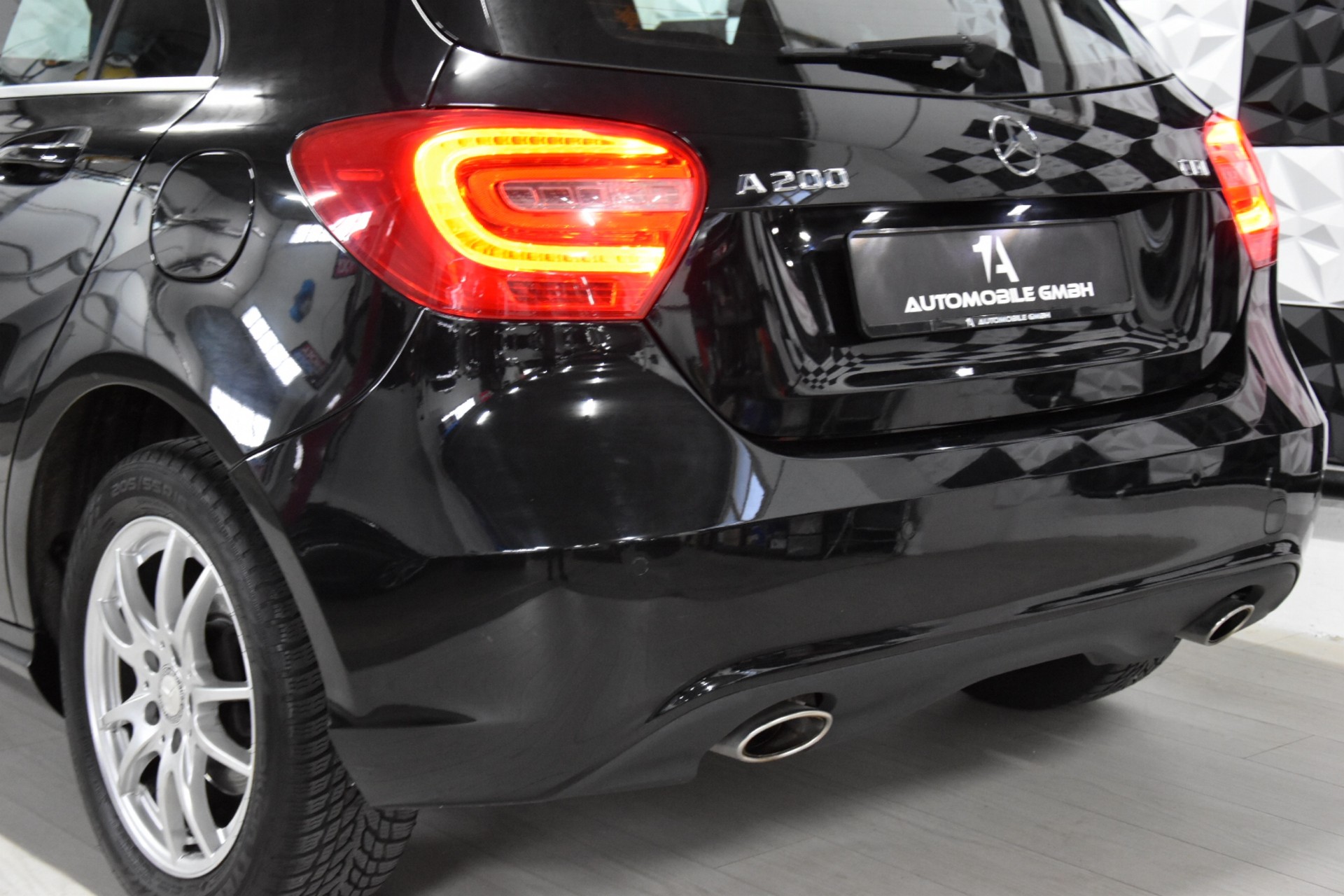 MERCEDES-BENZ A 200 CDI Urban-image-3